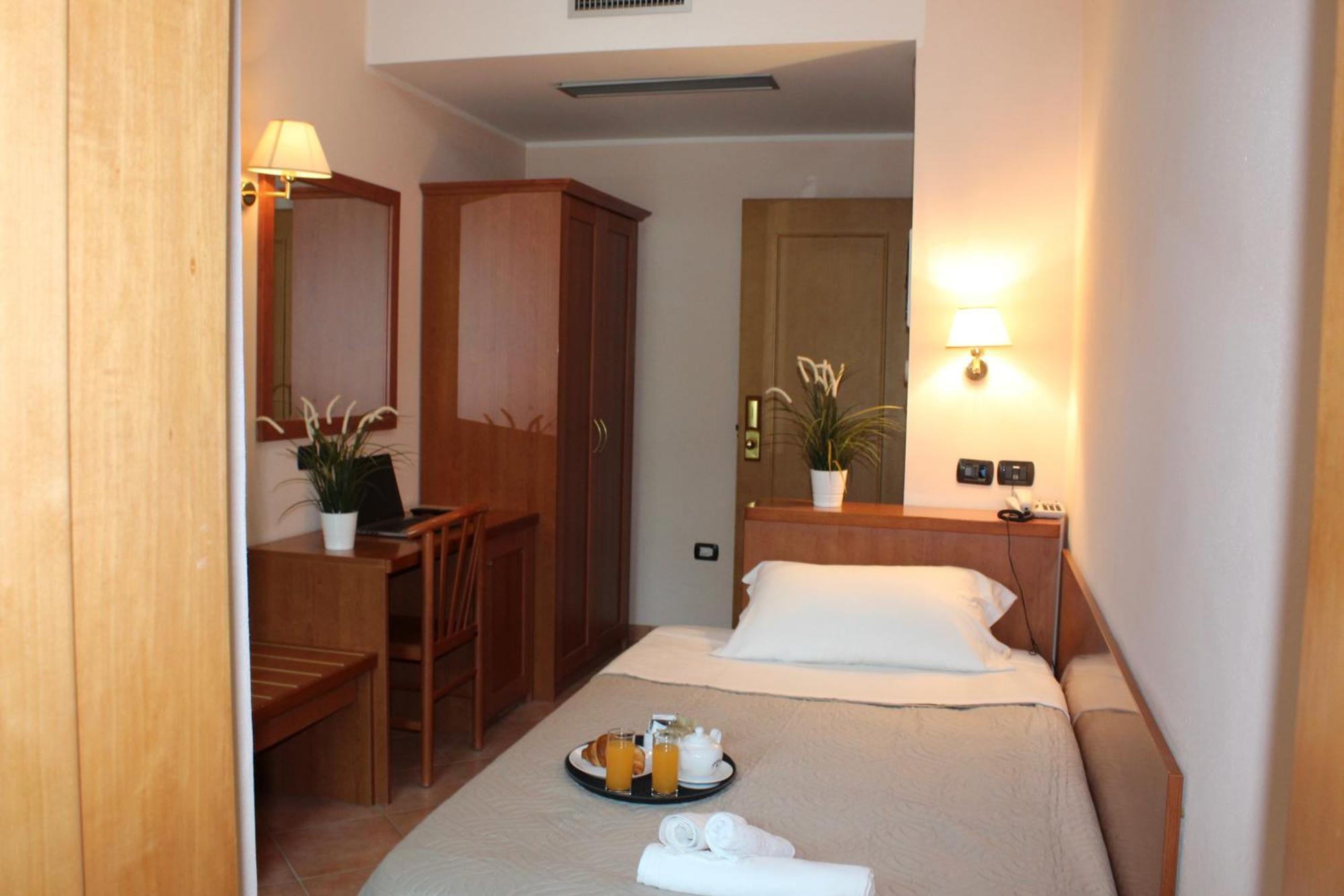 Hotel Jole Cesenatico Eksteriør bilde