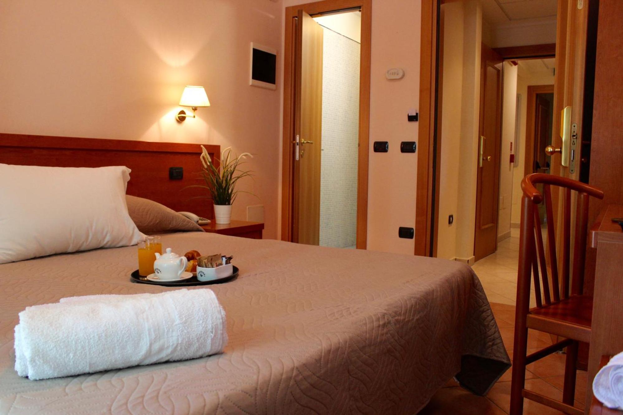 Hotel Jole Cesenatico Eksteriør bilde