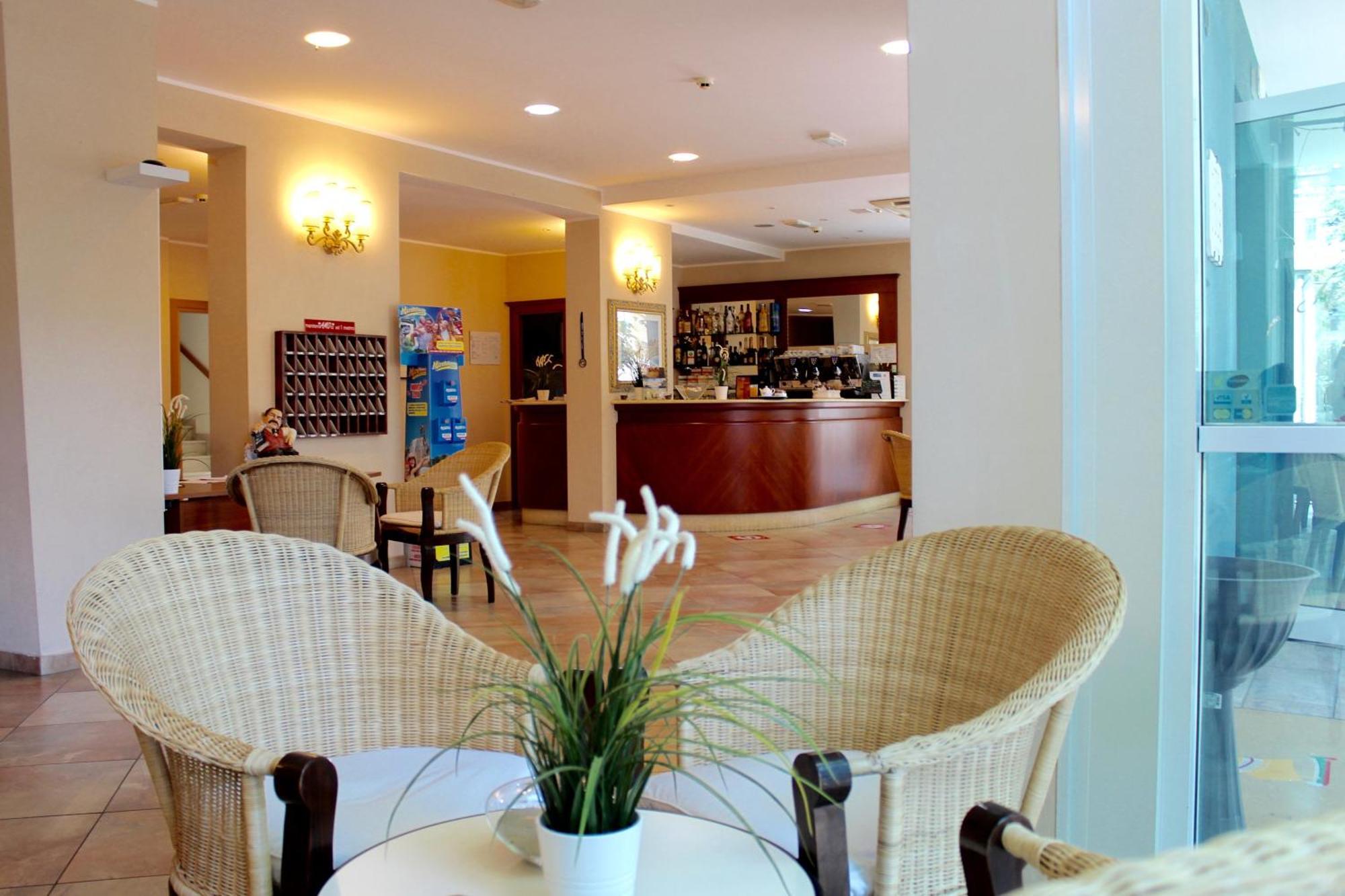 Hotel Jole Cesenatico Eksteriør bilde