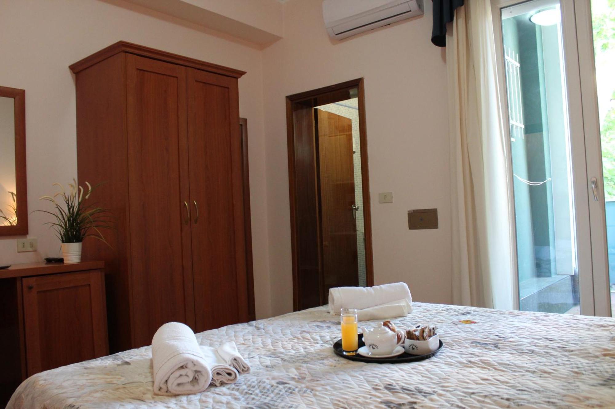 Hotel Jole Cesenatico Eksteriør bilde